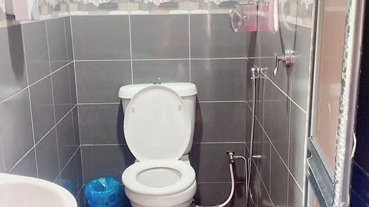Photo of Bathroom in Batu Ferringhi