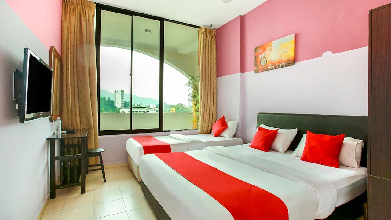 Photo of Bedroom in Batu Ferringhi