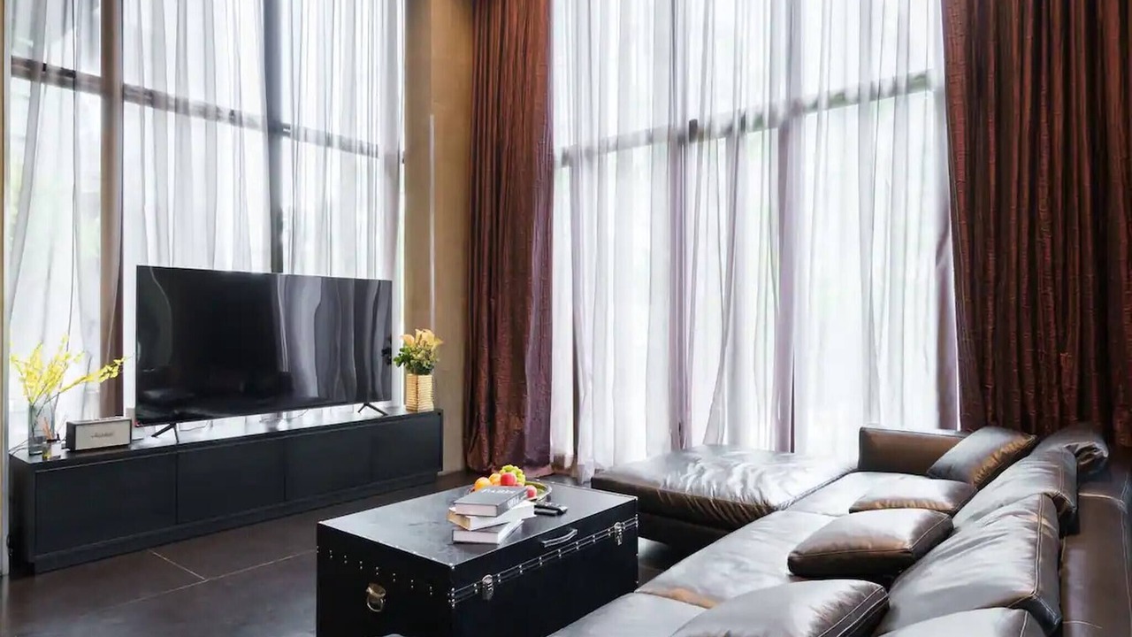 Photo of Bedroom in Ekkamai