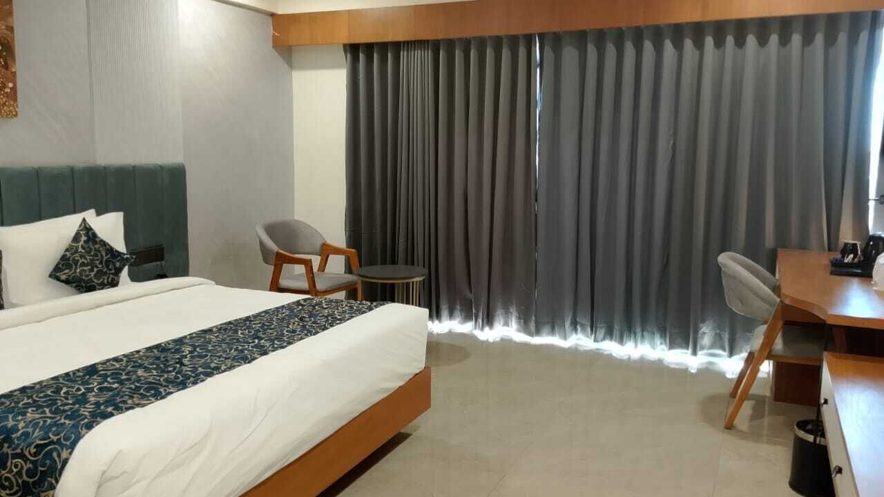 Photo of Bathroom in Sanand