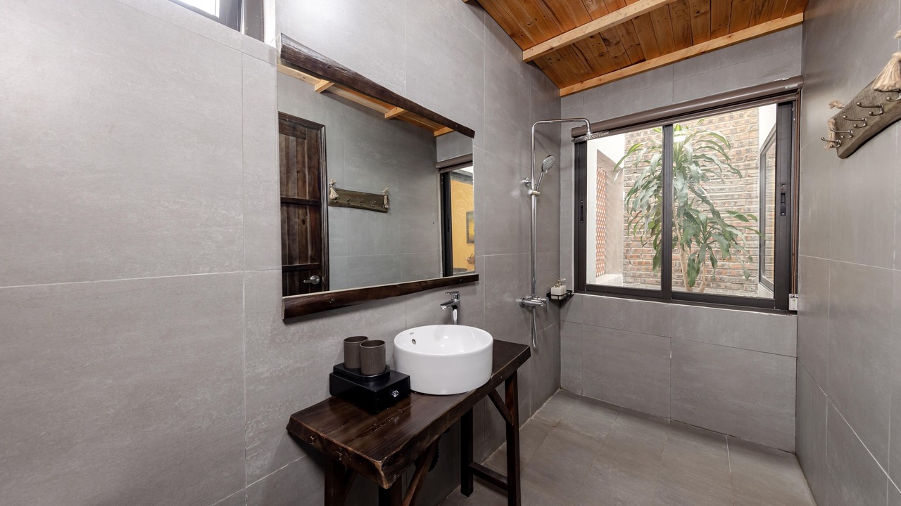 Photo of Bathroom in Hoa Lu