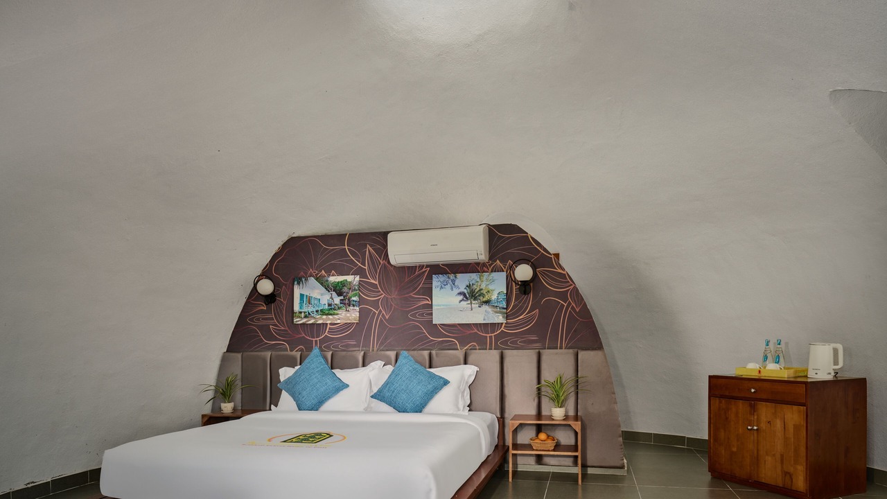 Photo of Bedroom in Kampong Seila