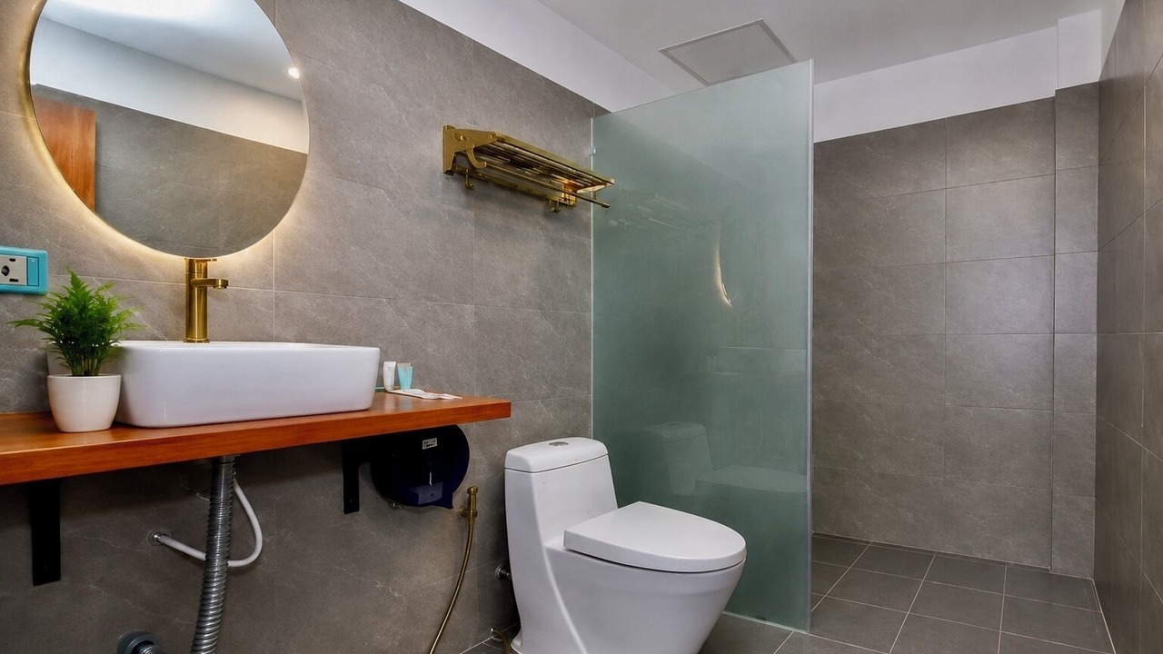 Photo of Bathroom in Daun Penh