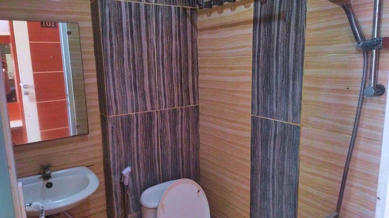 Photo of Bathroom in Purwodadi