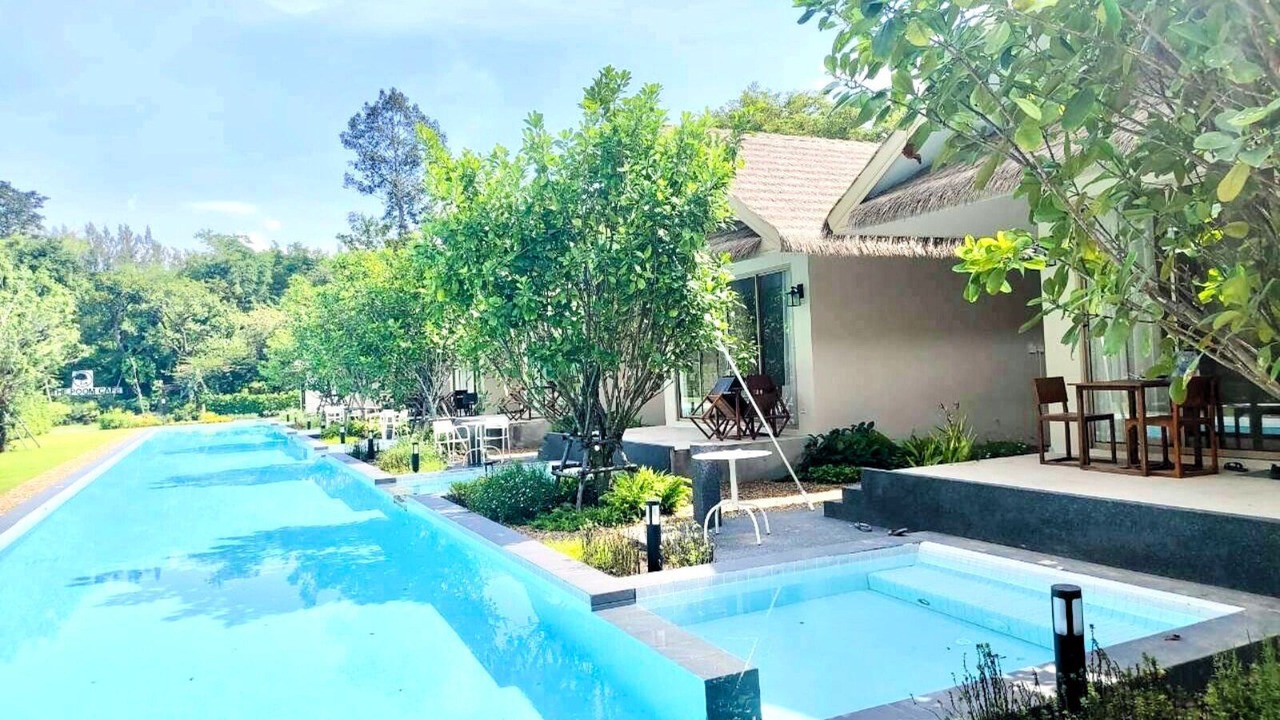 Photo of Outdoor in Khanong Phra