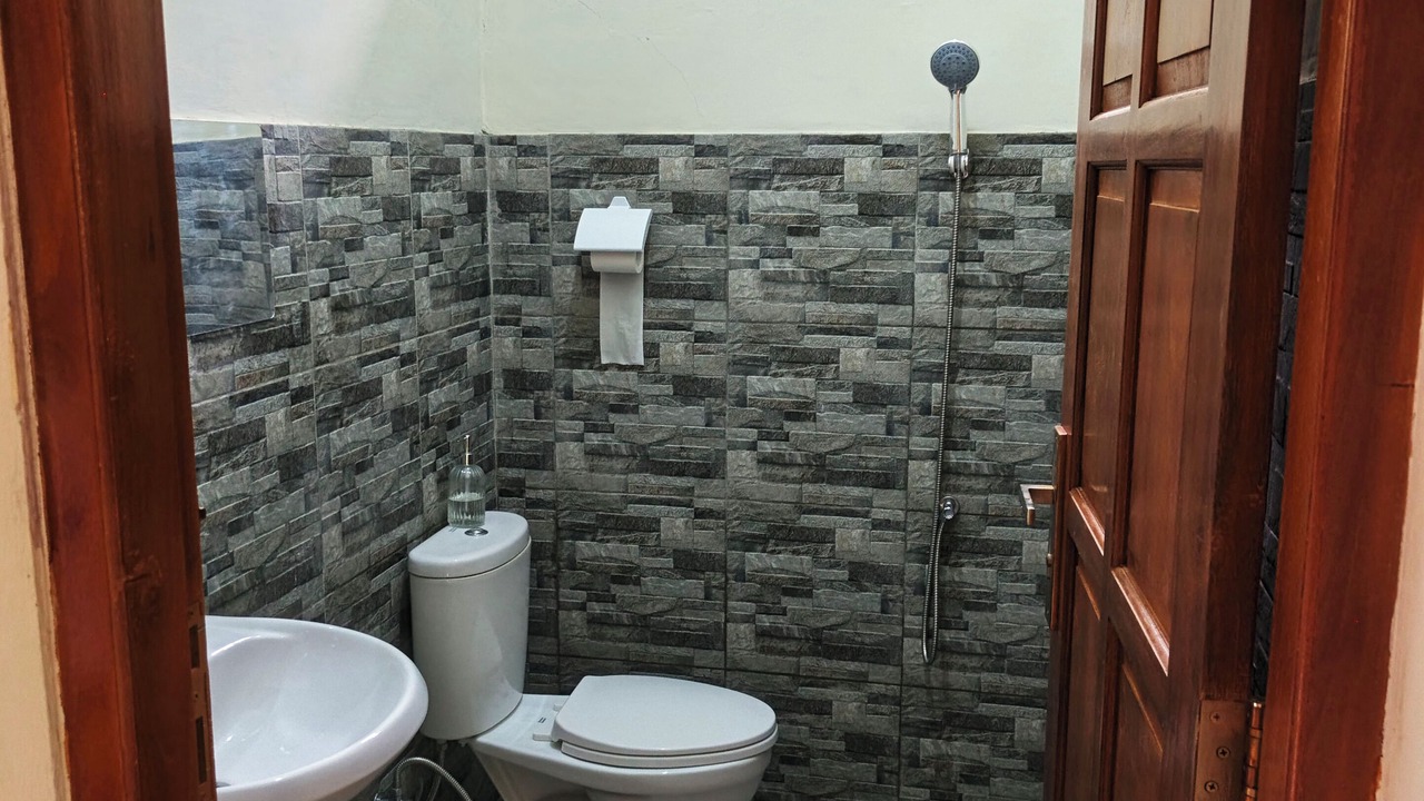 Photo of Bathroom in Karangmojo