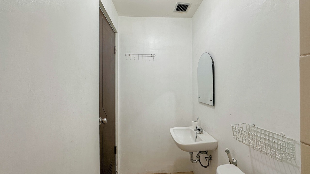 Photo of Bathroom in Sidoarjo