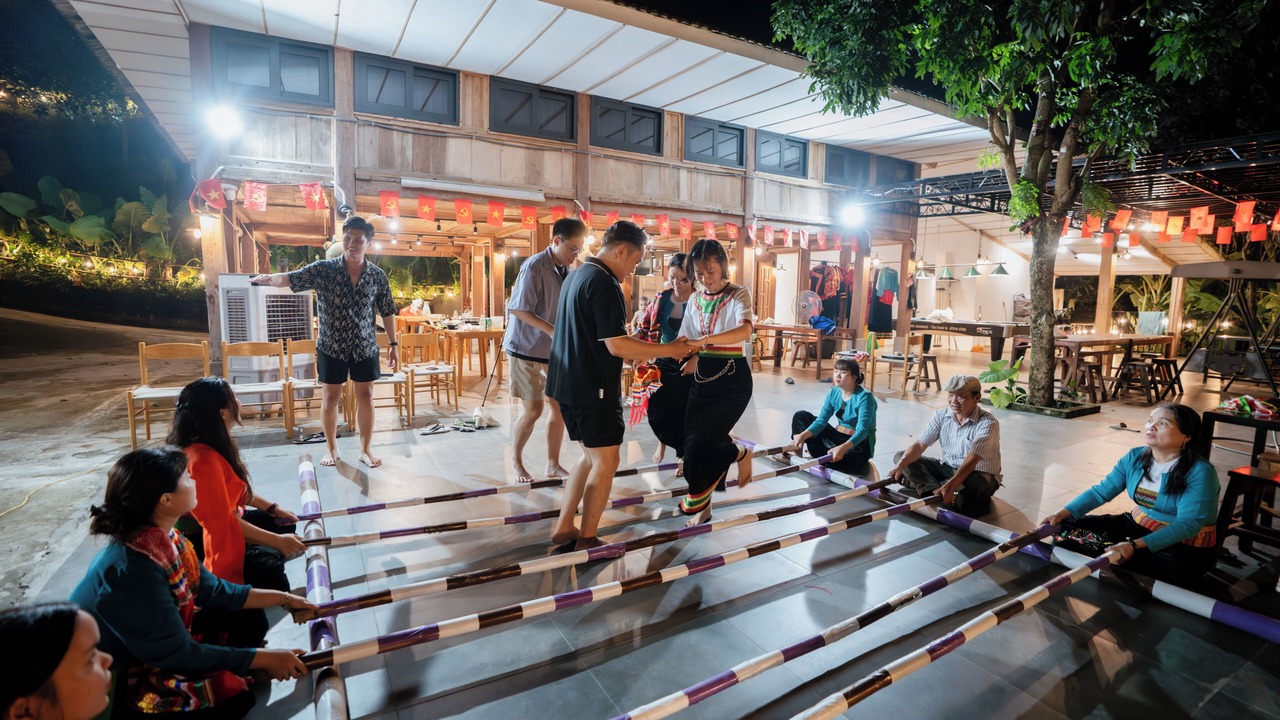 Photo of Others in Hoa Binh
