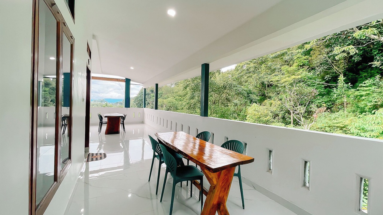 Photo of Livingroom in Tuk Tuk