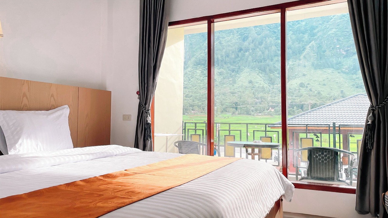 Photo of Bedroom in Tuk Tuk