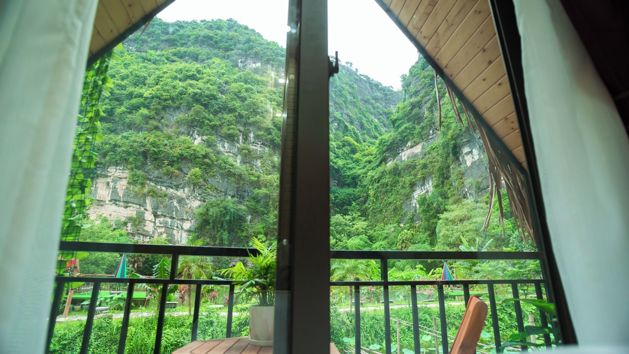 Photo of Others in Hoa Lu