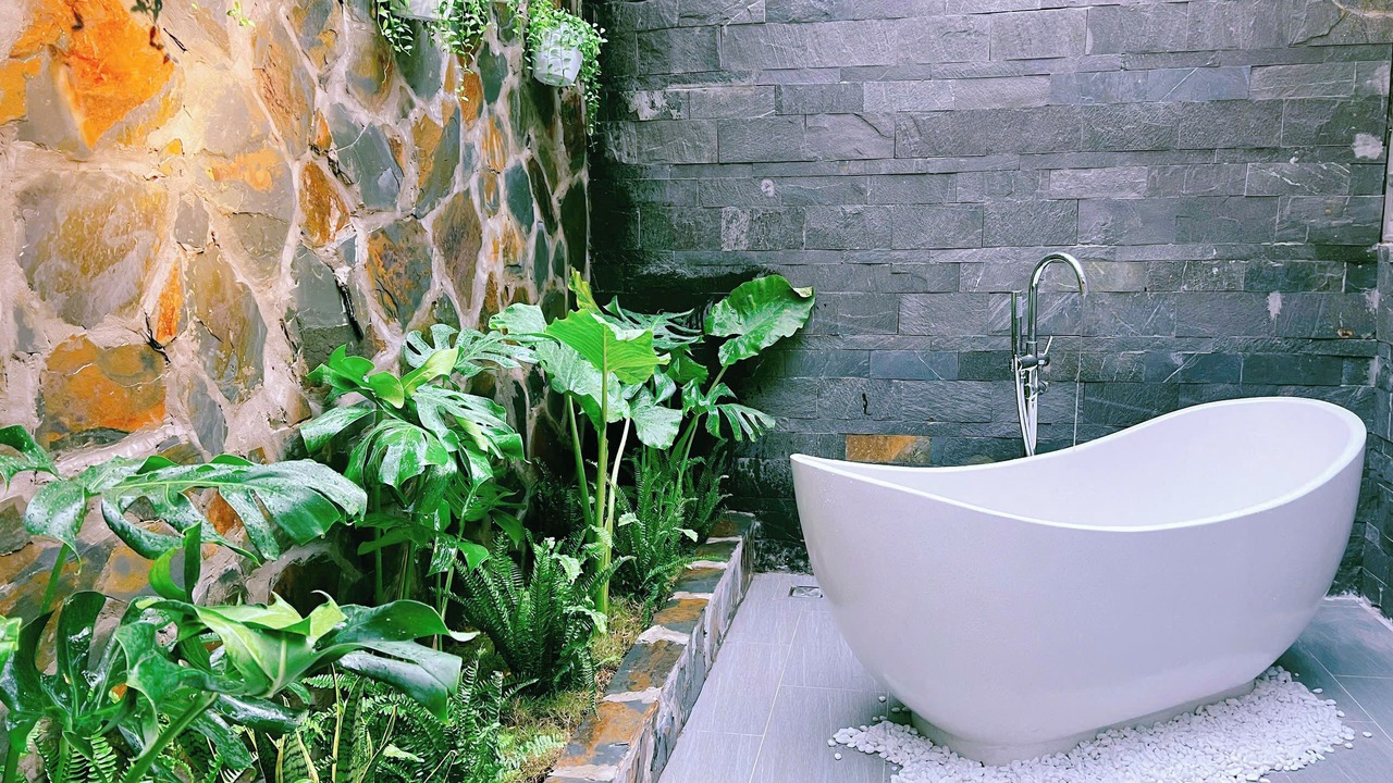 Photo of Bathroom in Hoa Lu