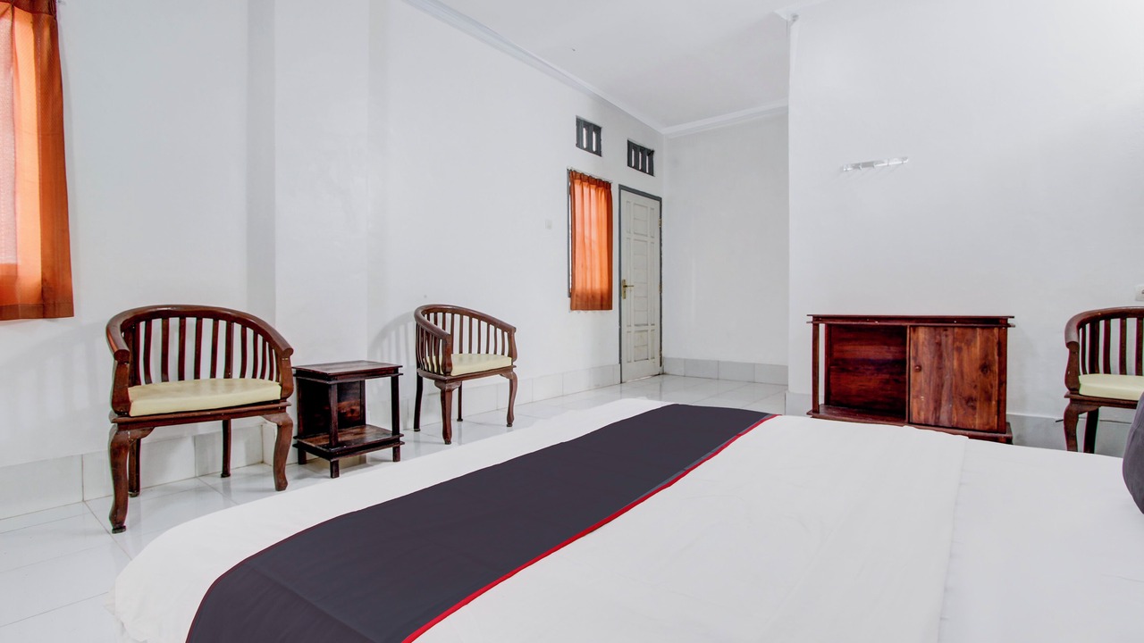 Photo of Bedroom in Pakem