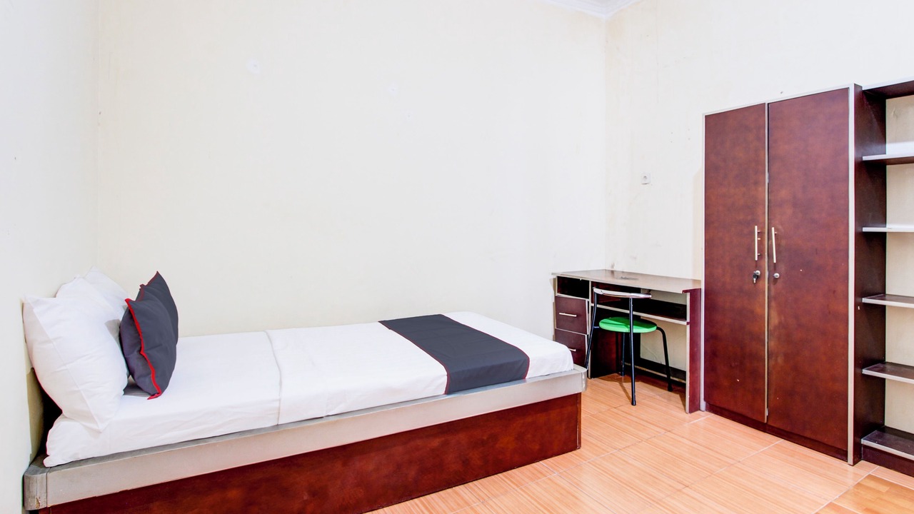 Photo of Bedroom in Sukaradja