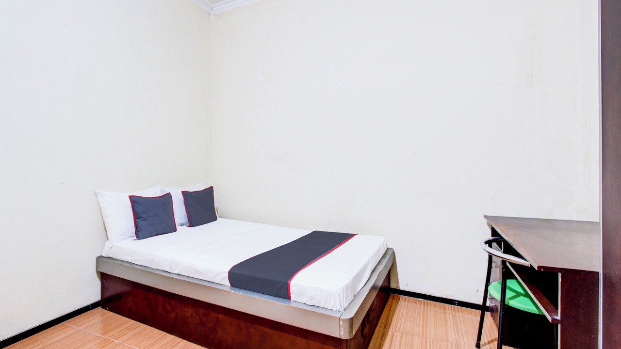 Photo of Bedroom in Sukaradja
