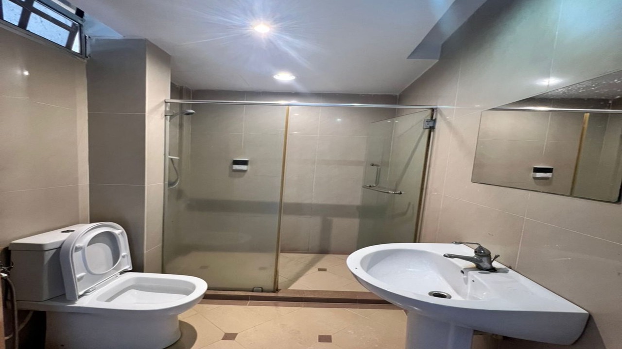Photo of Bathroom in Kampung Kuala Parit