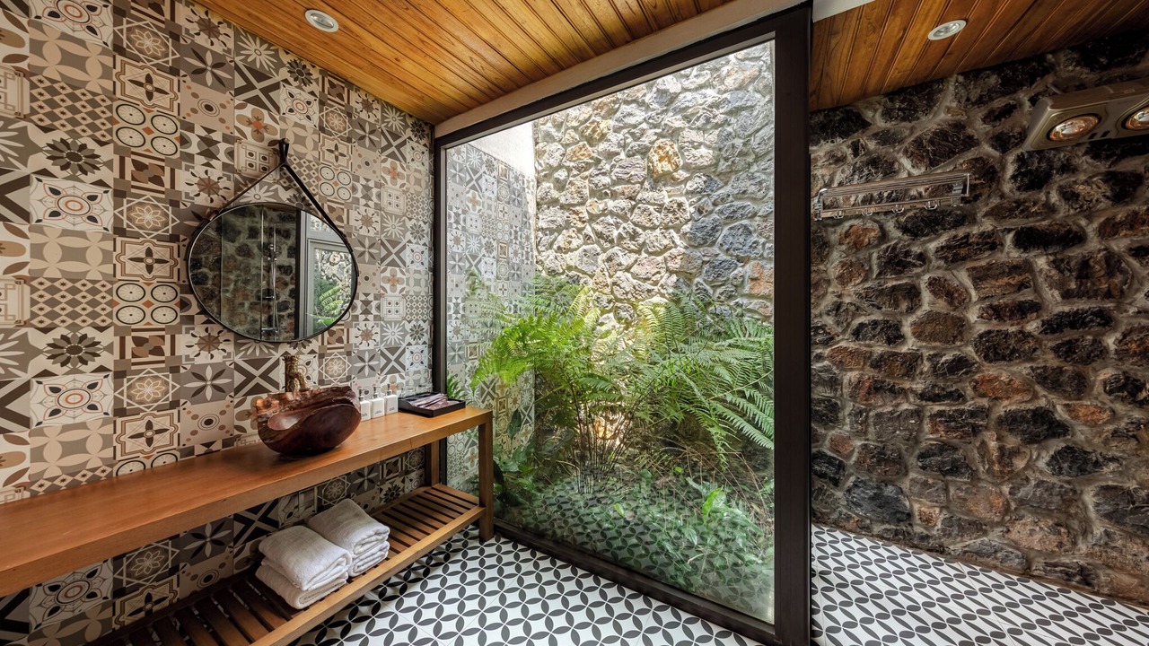 Photo of Bathroom in Hoa Lu
