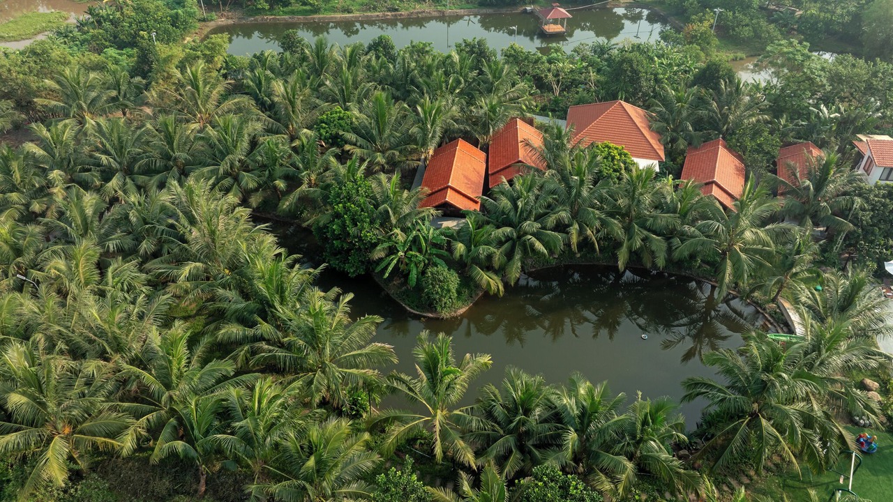 Photo of Others in Hoa Lu