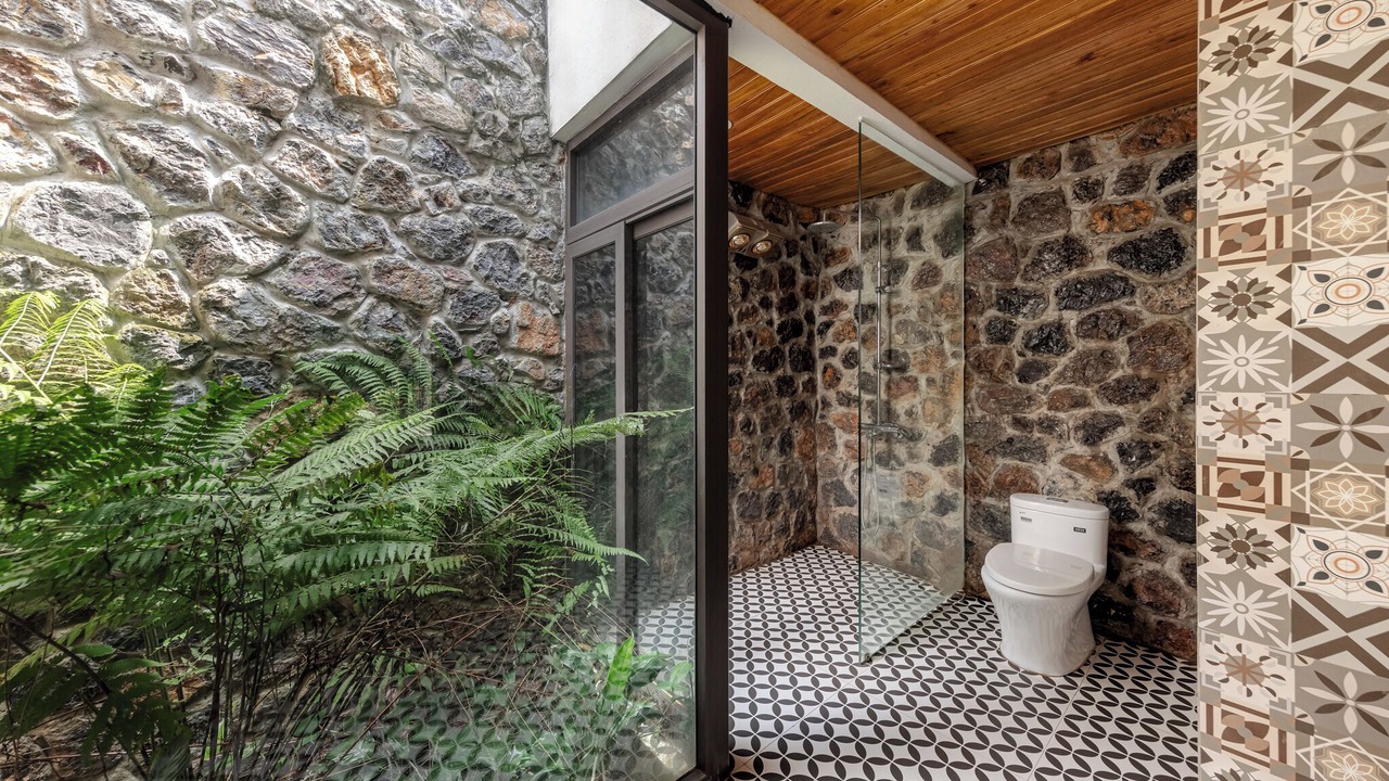 Photo of Bathroom in Hoa Lu