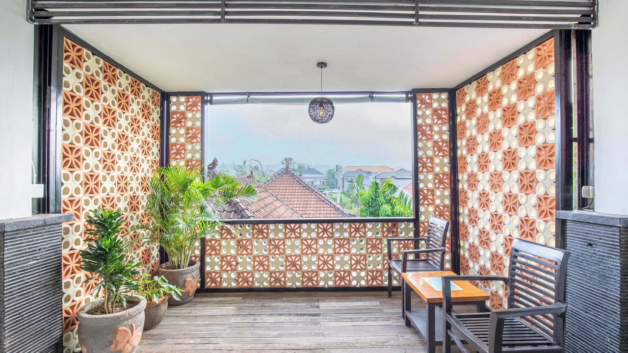 Photo of Patio Balcony in Bukit
