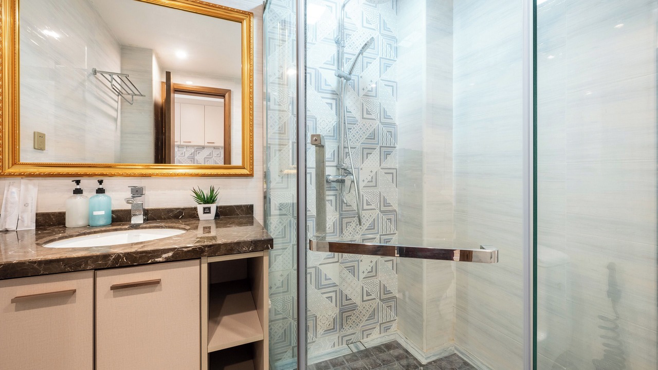 Photo of Bathroom in Tuol Kouk