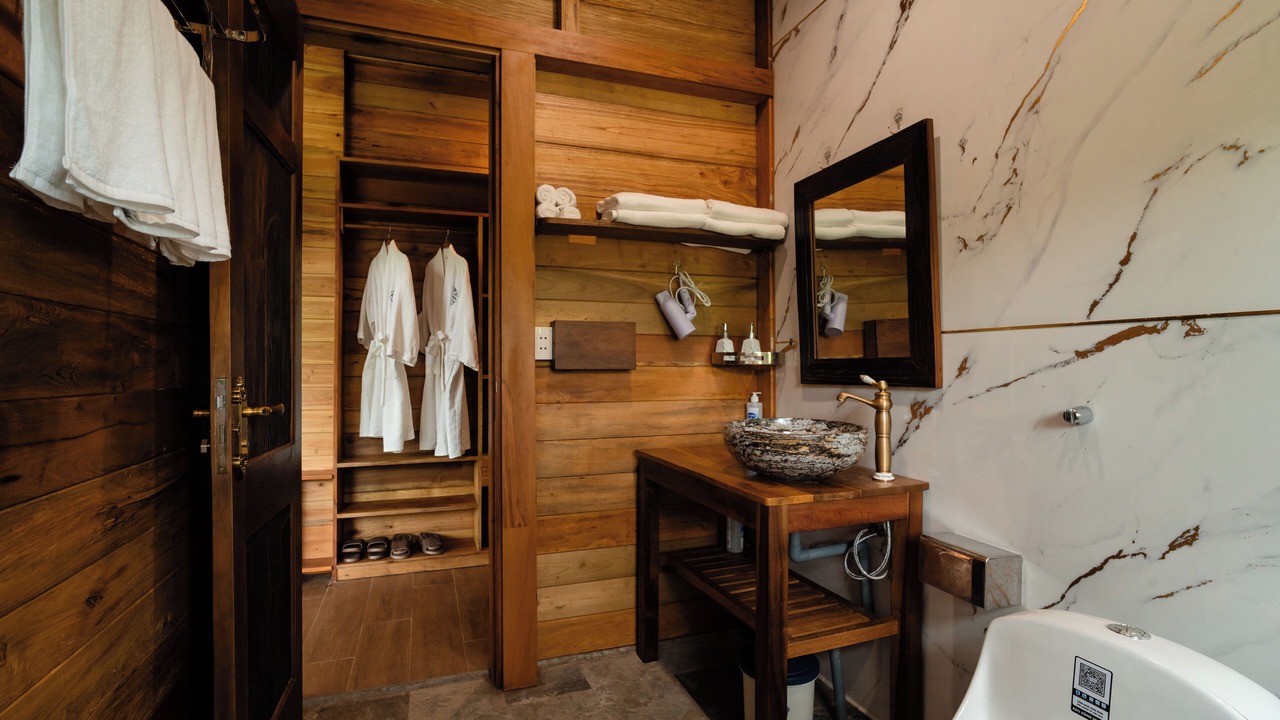 Photo of Bathroom in Cao Bang