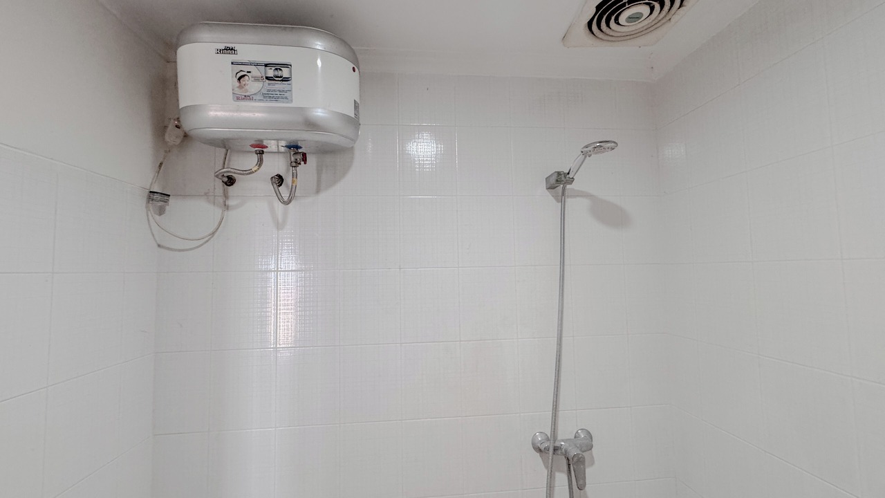 Photo of Bathroom in Siwalankerto