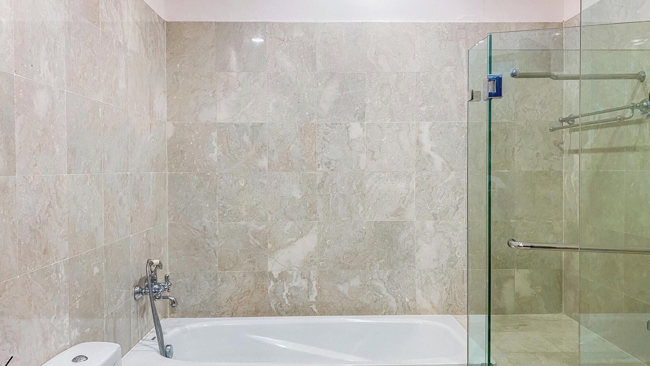 Photo of Bathroom in Old Jakarta