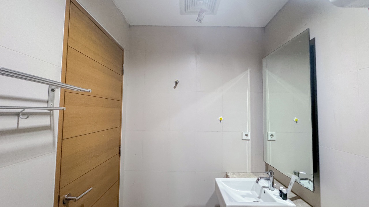 Photo of Bathroom in Surabaya
