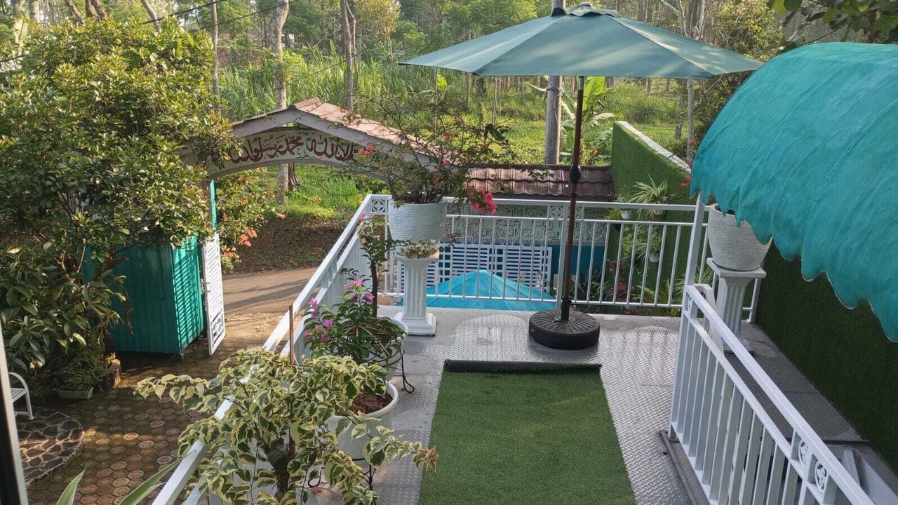 Photo of Patio Balcony in Ciawi