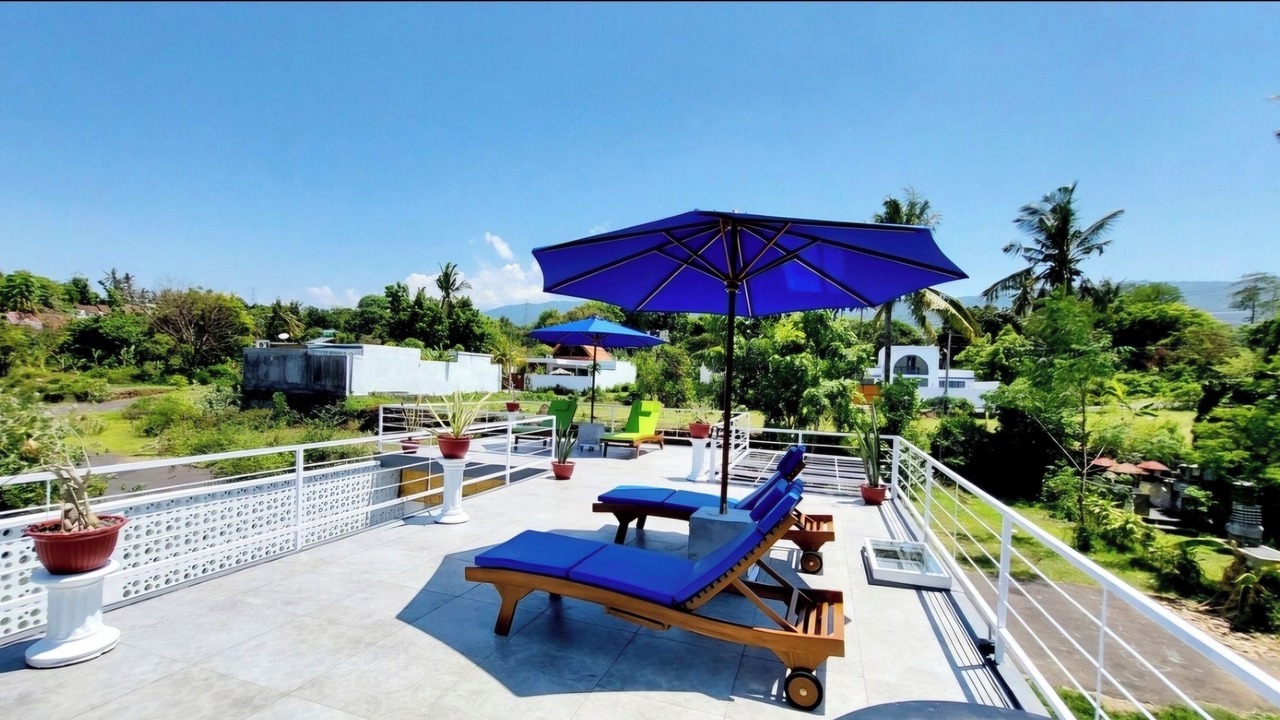 Photo of Patio Balcony in Kalibukbuk