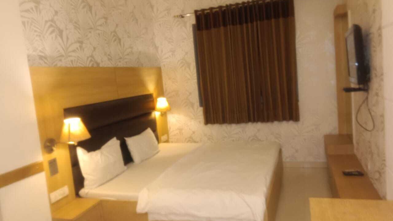 Photo of Bedroom in Dariyaganj