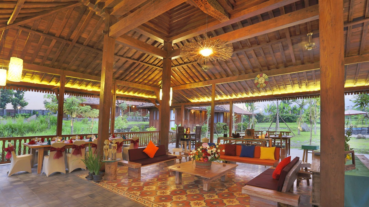 Photo of Outdoor in Mendut