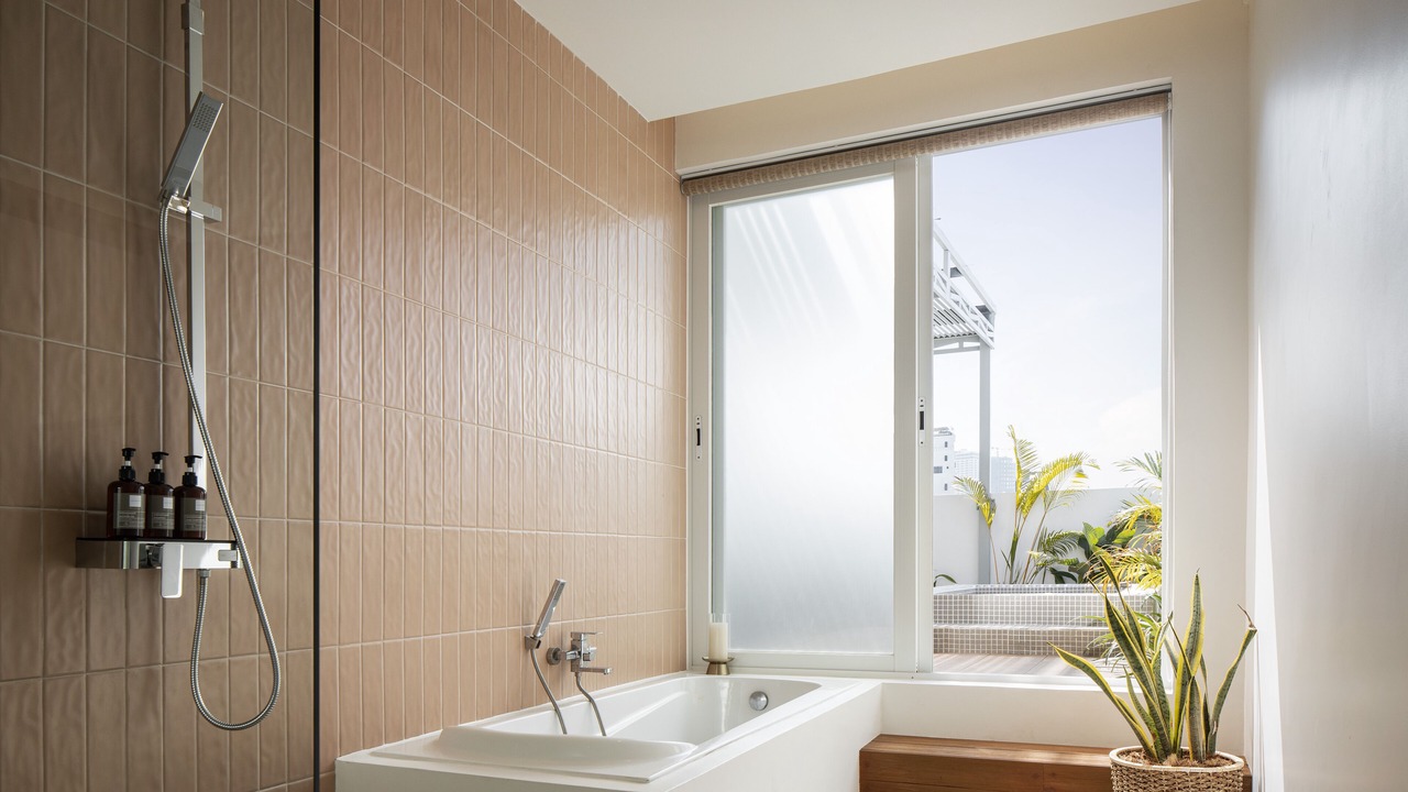 Photo of Bathroom in Daun Penh