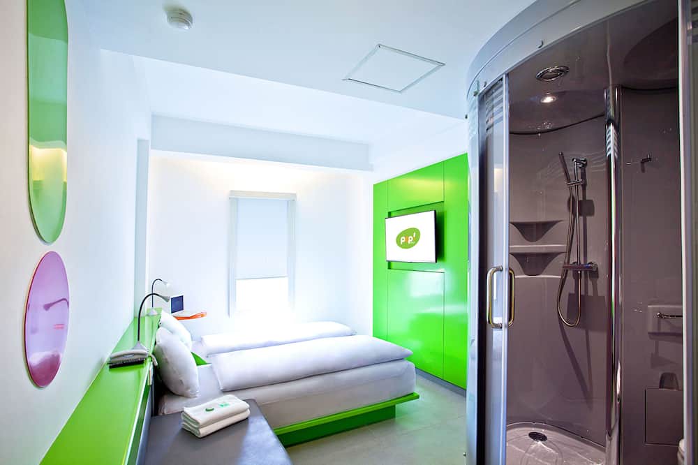 Photo of Bedroom in Gubeng