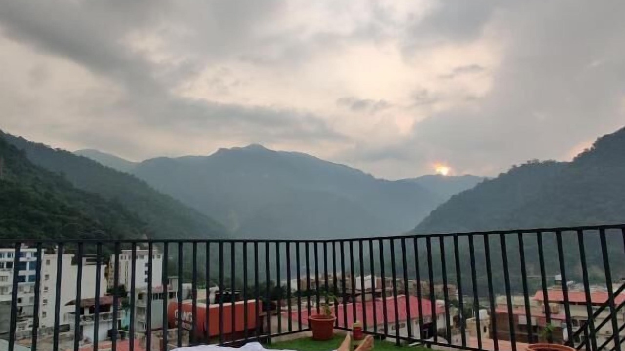 Photo of Patio Balcony in Tapovan
