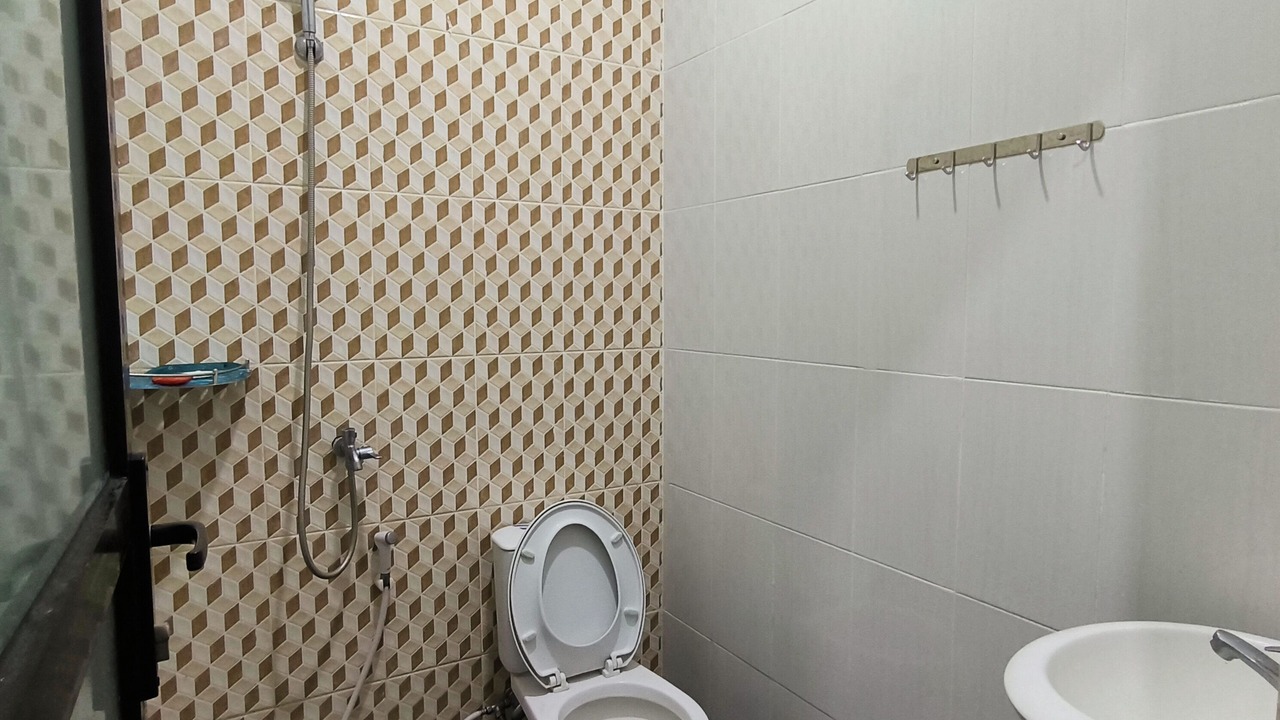 Photo of Bathroom in Pati