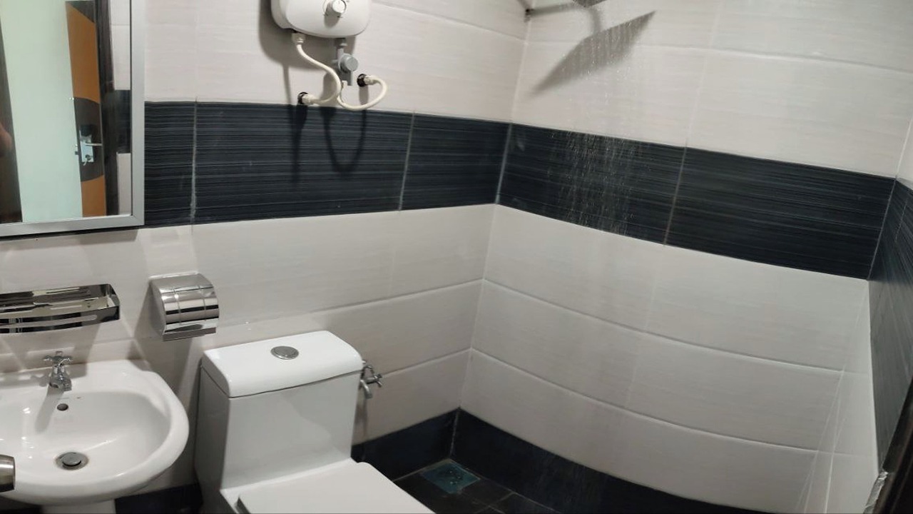 Photo of Bathroom in Kampung Melaban