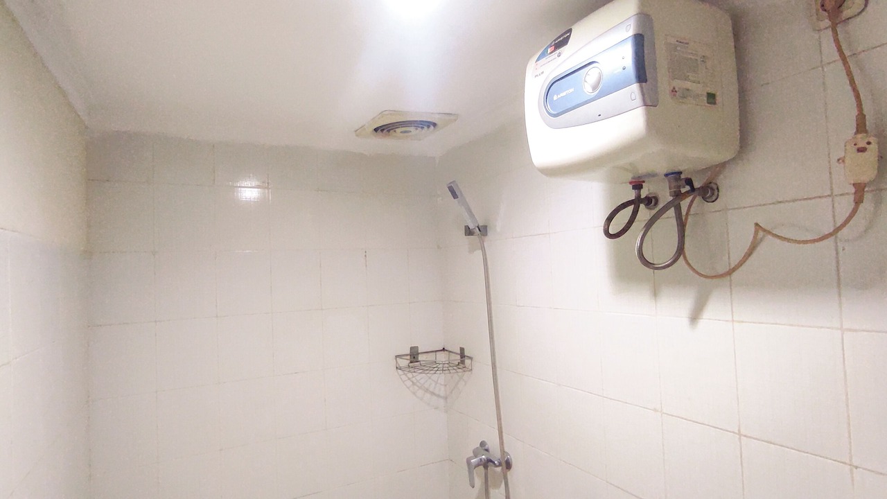 Photo of Bathroom in Siwalankerto
