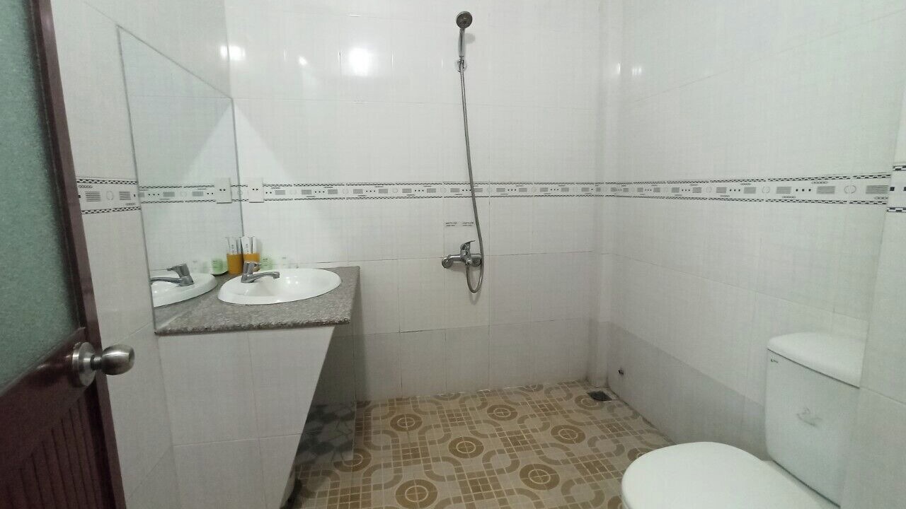 Photo of Bathroom in East Ham Tien Beach