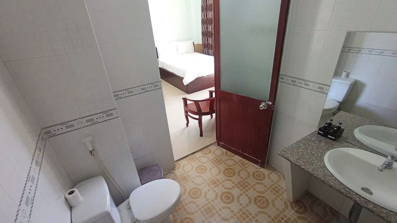 Photo of Bathroom in East Ham Tien Beach