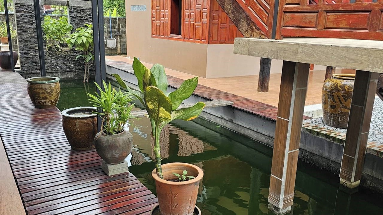 Photo of Outdoor in Taling Chan