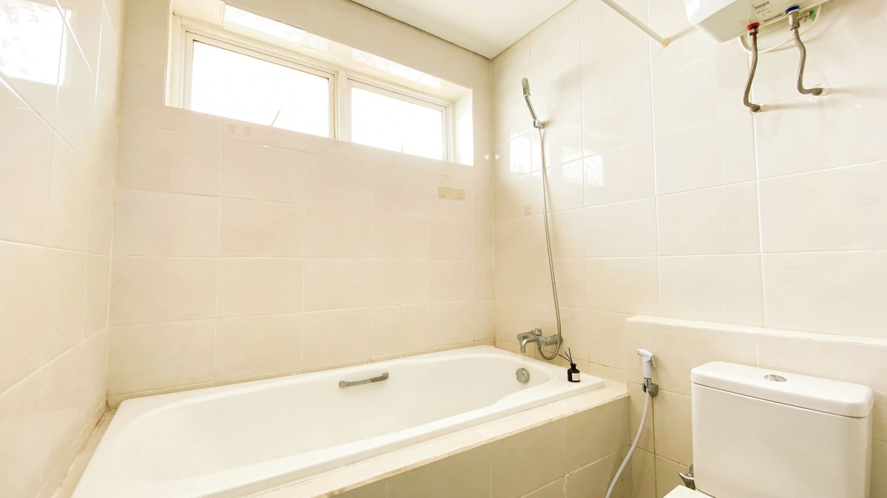 Photo of Bathroom in Pluit
