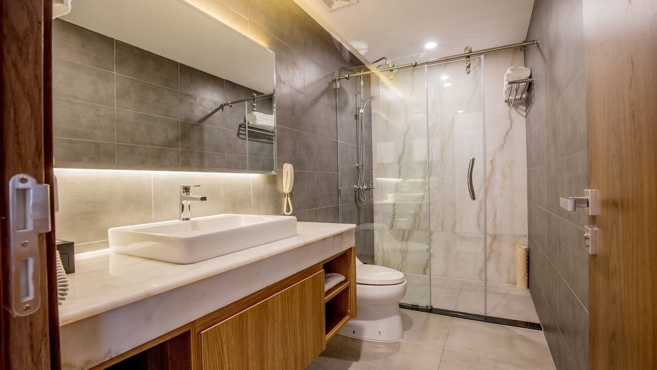 Photo of Bathroom in Tuol Kouk