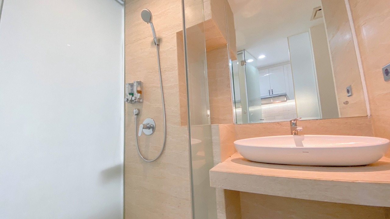 Photo of Bathroom in Hegarmanah