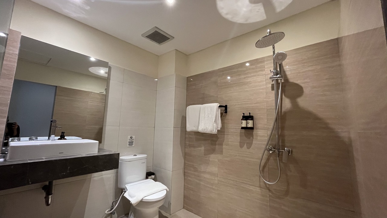 Photo of Bathroom in Kaliasem