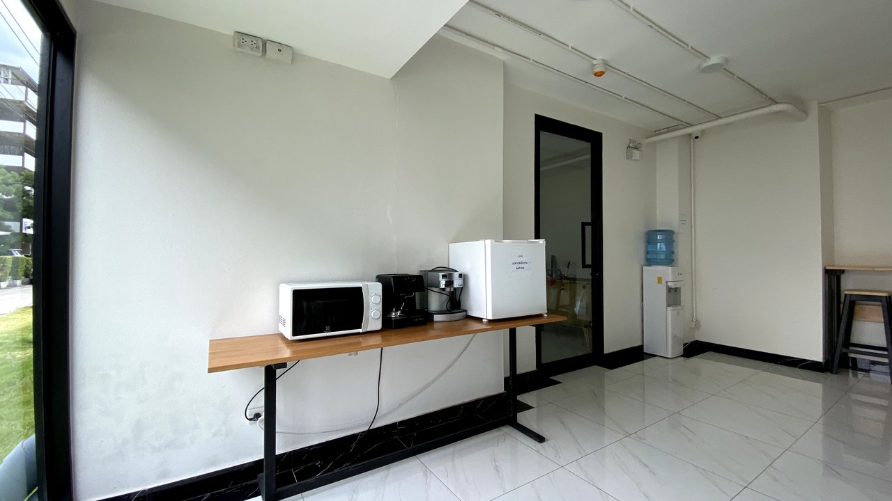 Photo of Livingroom in Khanna Yao
