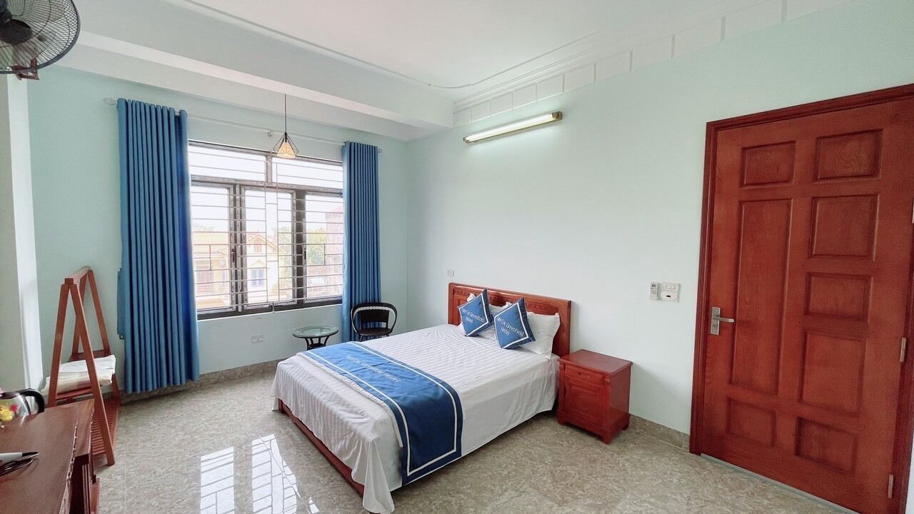 Photo of Bedroom in Hoa Lu