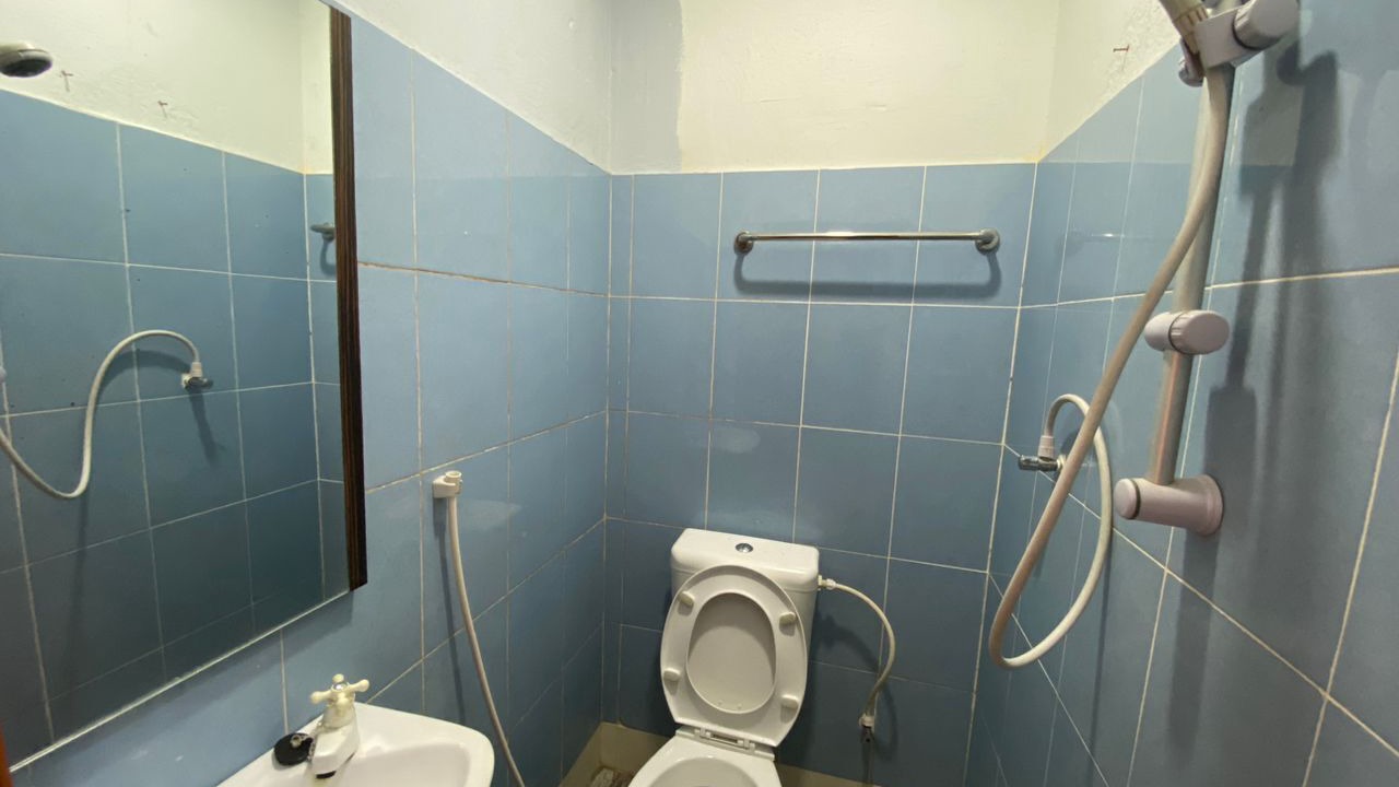 Photo of Bathroom in Kampung Kedawang