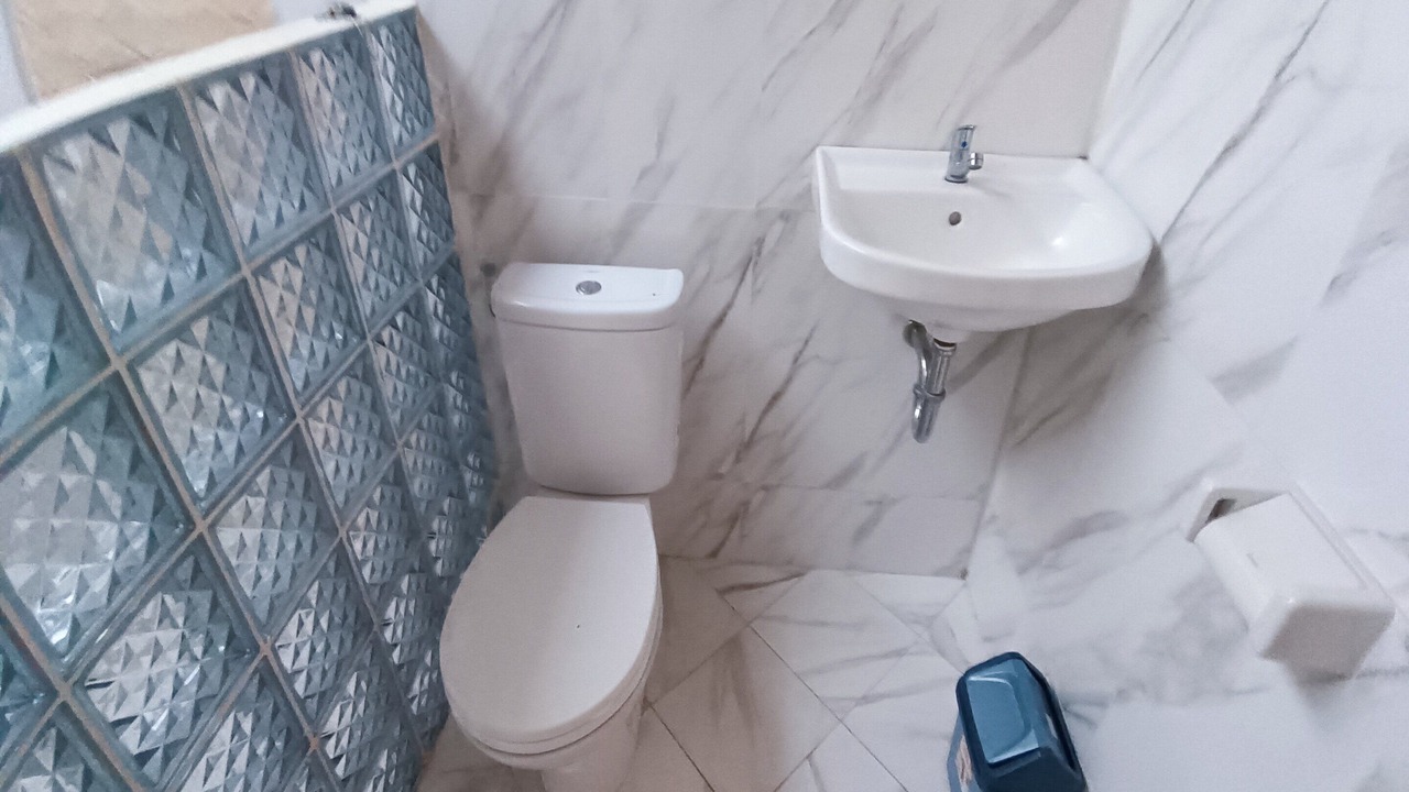 Photo of Bathroom in Cepu